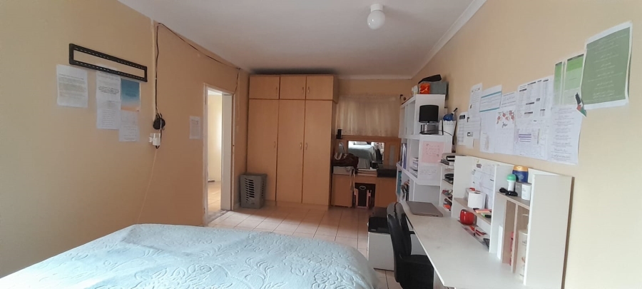 5 Bedroom Property for Sale in Onverwacht Western Cape
